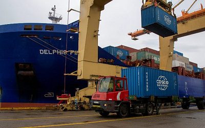 Оборот портов Латвии вырос за счет российских грузов, от которых отказалась Литва