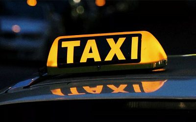 Льготы для украинцев в латвийском такси спровоцировали рост мошенничества