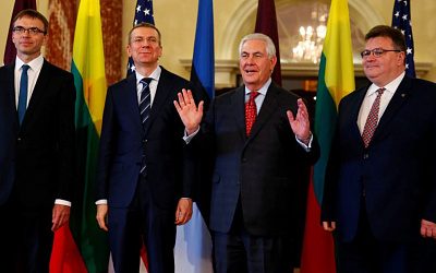 Страны Балтии толкают США к конфликту с Россией