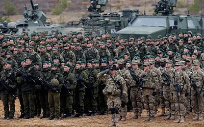 Политолог объяснил, почему военное столкновение России и США будет в Прибалтике