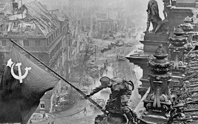 Американский профессор напомнил о решающей роли СССР в разгроме нацистов