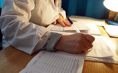 Почти половина жителей Латвии не могут себе позволить достойного лечения