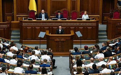 Депутаты Верховной рады призвали Зеленского начать переговоры с Россией