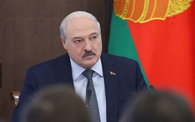 Лукашенко: Варшаве придется отступить в вопросе ограничений перевозок через границу