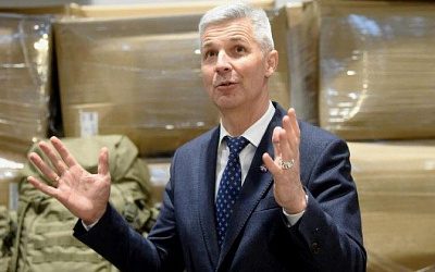 Глава Минобороны Латвии назвал условие закрытия границы с Россией