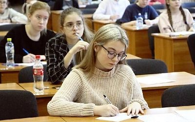 Школьникам Литвы запретили участвовать в российских и белорусских олимпиадах