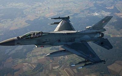 Байден и Зеленский обсудили ускорение поставок Киеву F-16