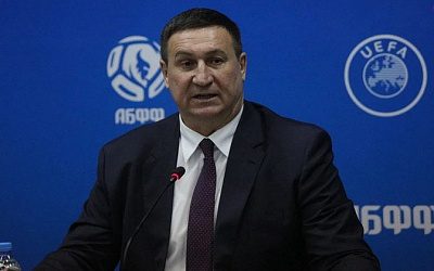 Чехия выслала из страны председателя Федерации футбола Беларуси