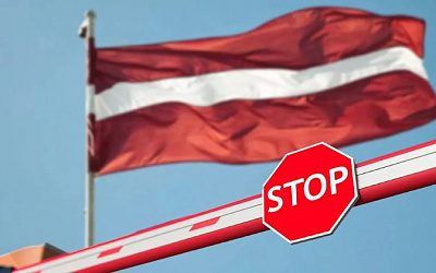 Сейм Латвии предварительно поддержал запрет на поездки чиновников в Россию