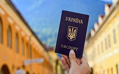 Депутат Евросоюза пригрозила Украине отменой безвизового режима 