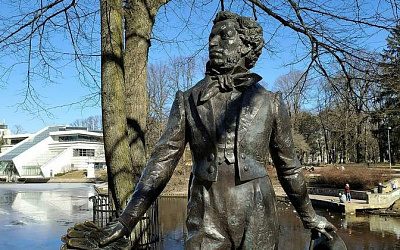 Посольство России назвало иезуитским решение Рижской думы о сносе памятника Пушкину