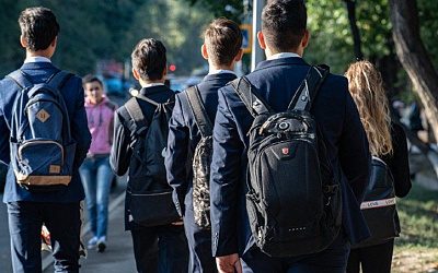 В школах Клайпеды обнаружили следы наркотиков