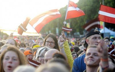 Население Латвии продолжает стремительно сокращаться