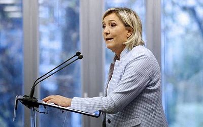 Ле Пен пообещала вывести Францию из командования НАТО