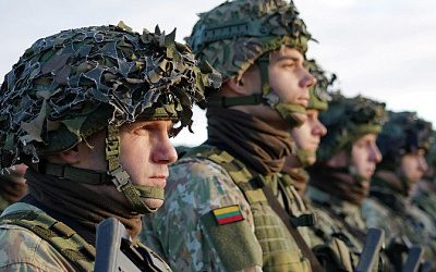 Литва тратит бюджетные деньги на оплату авансовых платежей за вооружение