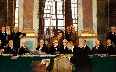 «Это перемирие на 20 лет!» Войну породил Версальский мир, а не Пакт Молотова — Риббентропа