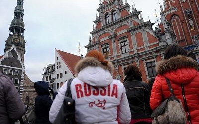 Националисты Латвии предложили лишать вида на жительство граждан России