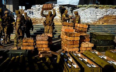 Евросоюз увеличит финансирование поставок оружия на Украину