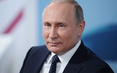 Путин одобрил идею о запрете сравнения СССР и нацистской Германии