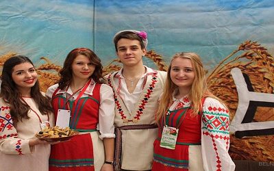 Беларусь и Россия разрабатывают единую молодежную политику