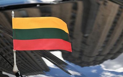 Литва на год продлила санкции против россиян и белорусов
