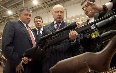 Украина отменит ограничения на импорт оружия