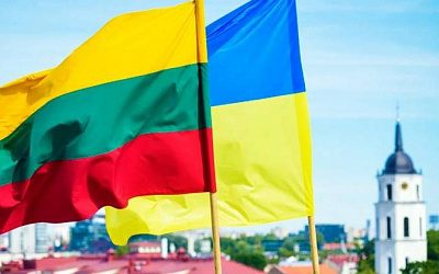 В Литве комиссия по геральдике призвала госучреждения убрать символы Украины из соцсетей