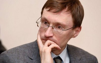 Социолог Кактиньш сравнил Латвию с «дистрофиком в переполненном трамвае»