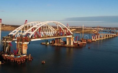 «Россия строит мост, а Украина — стену»: как поменялся Крым за последние четыре года