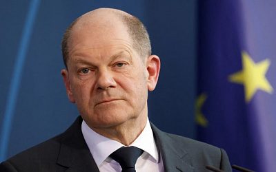 Канцлер Германии заявил о готовности снова созвониться с Путиным