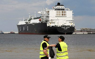 В Литве объяснили, почему бизнес в Евросоюзе выбирает российский СПГ