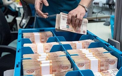Беларусь собирается просить у России новый крупный кредит
