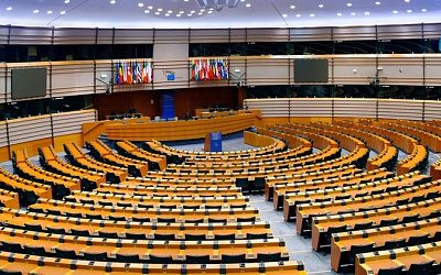 Около 50 депутатов обокрали в пустующем Европарламенте за время карантина