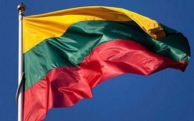 Литовских эмигрантов призовут исполнить 6 июля национальный гимн