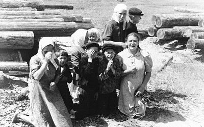 «У меня были длинные волосы, немцы схватили за косы и поехали»: нацизм на Украине