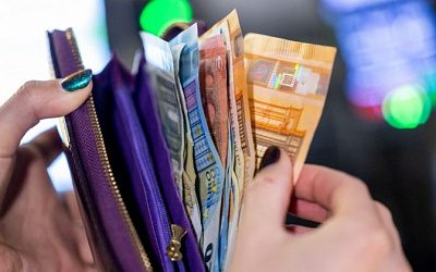 «Не хватает денег на жизнь»: жители Литвы утопают в потребительских кредитах