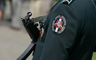 Литва признала дефицит кадров для охраны важных объектов после выхода из БРЭЛЛ