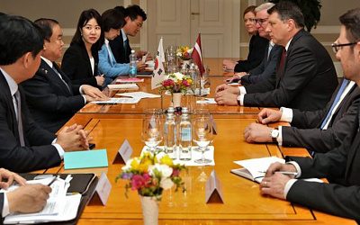 Раймонд Вейониc: Латвия намерена расширить сотрудничество с Южной Кореей