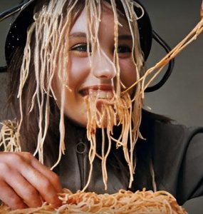 «Зайдет» на дремучем хуторе: топ-5 самых глупых украинских фейков об истории России