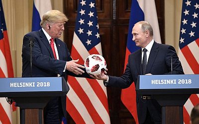 Секретная служба США проверила подаренный Путиным Трампу мяч