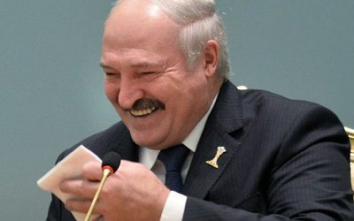 Белорусский госканал поверил в шутку про выдвижение Лукашенко на Нобелевскую премию