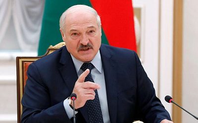 Лукашенко призвал не обольщаться российско-американскими переговорами