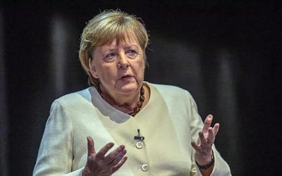 В Польше раскритиковали Меркель за заявления о роли республики в начале СВО