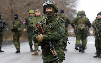 Политолог: России необходимо снабжать оружием Донбасс