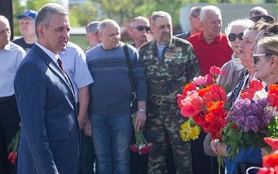 Глава Приднестровья поздравил жителей Тирасполя с Днем освобождения от фашистов