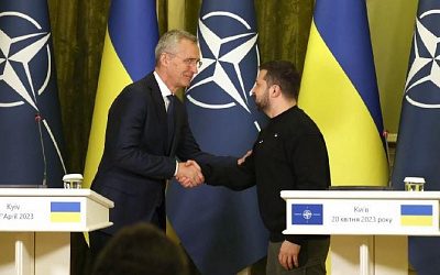 Зеленский принял приглашение посетить саммит НАТО в Вильнюсе