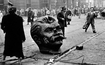 «Уймись, дурак!»: почему Хрущев «напал» на Сталина