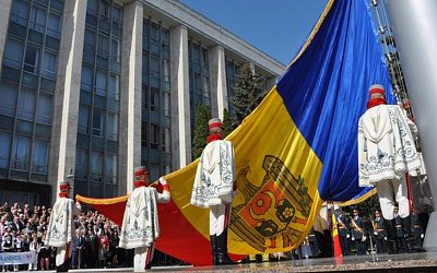 Политолог: без России невозможно сохранить такую страну, как Молдова