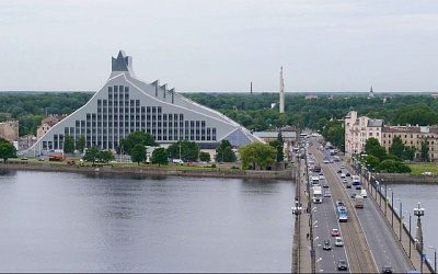 Почему рижский Каменный мост неугоден латвийским элитам?