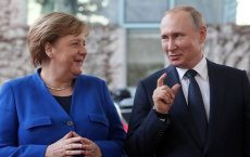 Президент Молдовы просила Меркель уладить с Путиным газовый вопрос